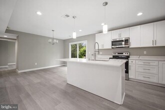 2253 Papermill Rd in Winchester, VA - Building Photo - Building Photo