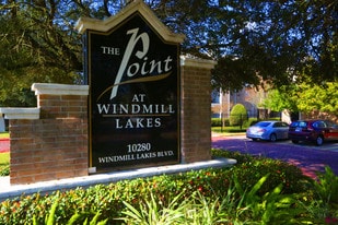 The Point at Windmill Lakes in Houston, TX - Building Photo