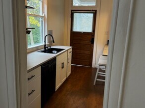 517 Camden Ave in Cincinnati, OH - Foto de edificio - Building Photo