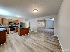 6623 Coppel Ct in Indianapolis, IN - Building Photo - Building Photo