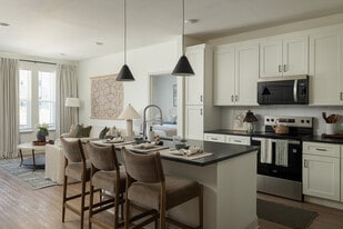 Livano Limestone Springs in Gainesville, GA - Building Photo