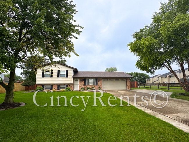 7436 Wyandot Ln