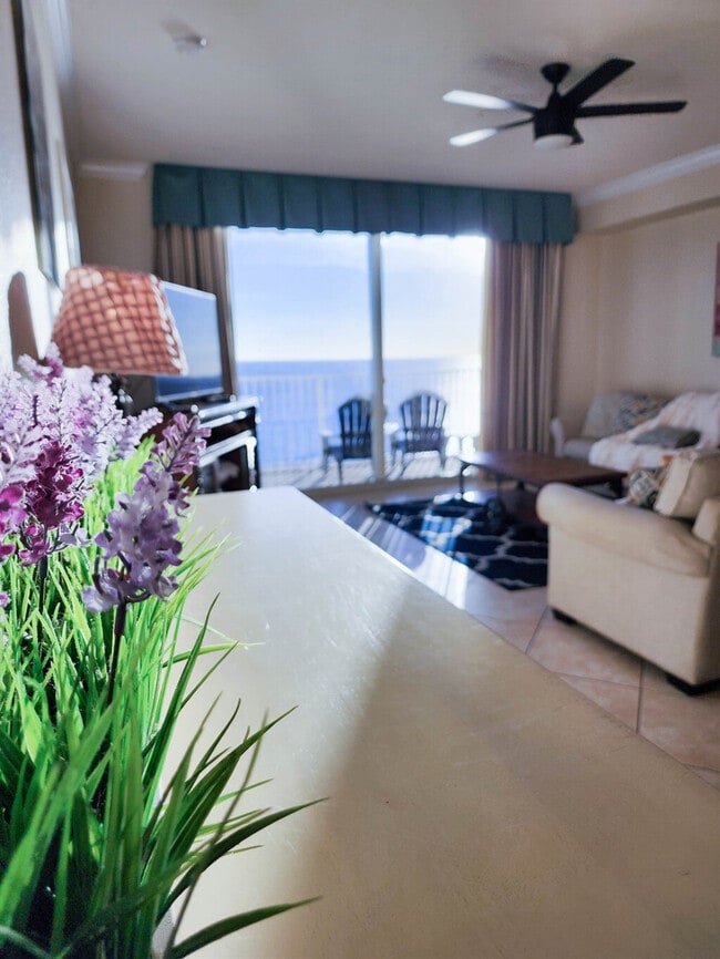 16819 Front Beach Rd in Panama City Beach, FL - Building Photo - Building Photo