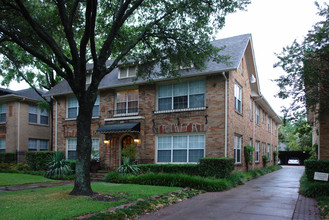 5736 Marquita Ave in Dallas, TX - Foto de edificio - Building Photo