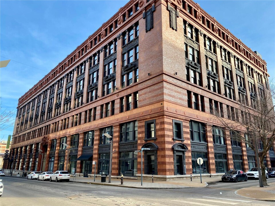 1520 Washington Ave in St. Louis, MO - Building Photo