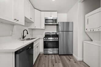 4924 64th St in San Diego, CA - Building Photo - Building Photo