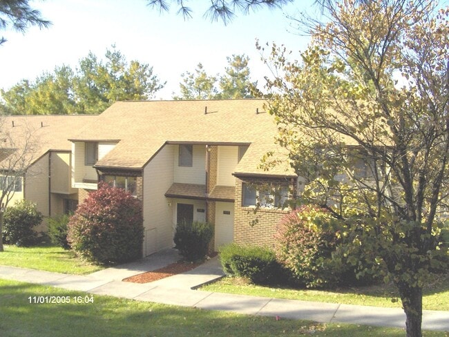property at 352 Shenandoah Cir