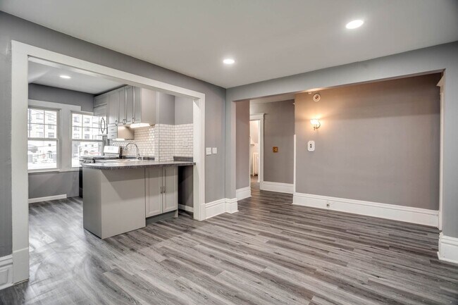 3007 Irving Ave S, Unit 3