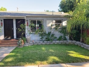 11504 Venice Blvd, Unit 11508 in Los Angeles, CA - Building Photo - Building Photo