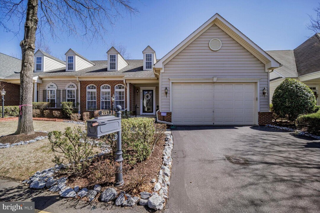 2157 Vittoria Ct in Bowie, MD - Foto de edificio