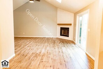 5006 Vermont Ln in Fort Wayne, IN - Building Photo - Building Photo