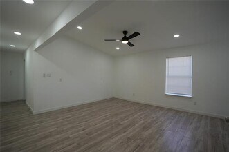 4535 Parry Ave in Dallas, TX - Building Photo - Building Photo