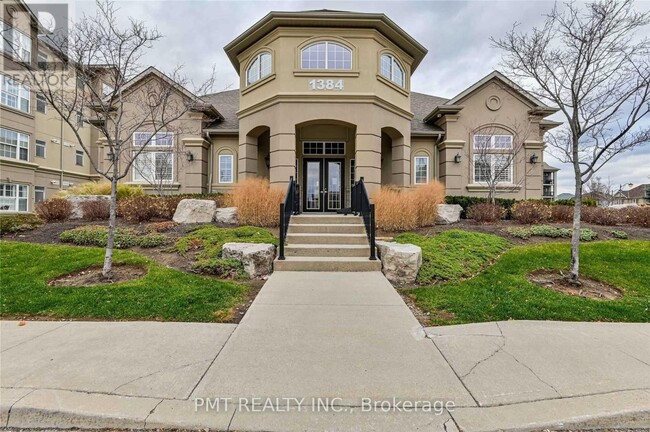 property at 1370 Main St E