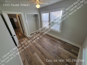 1705 Frank St in North Little Rock, AR - Building Photo - Building Photo