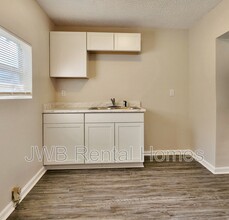 2059 Baldwin St in Jacksonville, FL - Building Photo - Building Photo