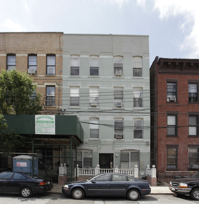 66 Nelson St in Brooklyn, NY - Building Photo - Building Photo