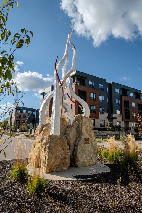 West End @ University Park in Madison, WI - Building Photo