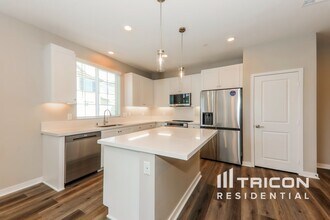 29405 Cumaru Ct in Winchester, CA - Building Photo - Building Photo