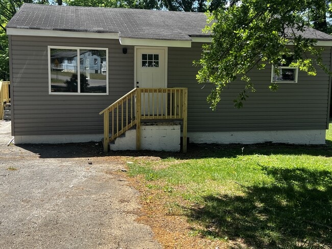 property at 5201 Tanner St