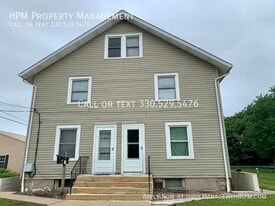 1107 Cleveland Ave SW, Unit 2 in Canton, OH - Building Photo