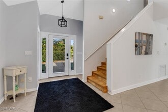1145 Jardin Dr in Naples, FL - Building Photo - Building Photo