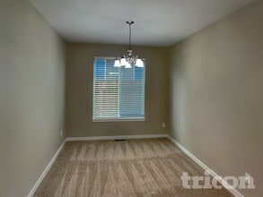 6500 NE 86th Ave in Vancouver, WA - Foto de edificio - Building Photo