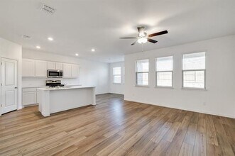 3213 Layla Creek Dr in Oak Point, TX - Building Photo - Building Photo
