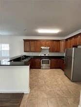 205 Thalia Rd in Virginia Beach, VA - Building Photo - Building Photo