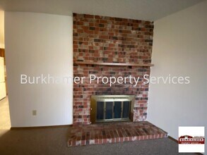 211 S 4th St in Mccleary, WA - Building Photo - Building Photo