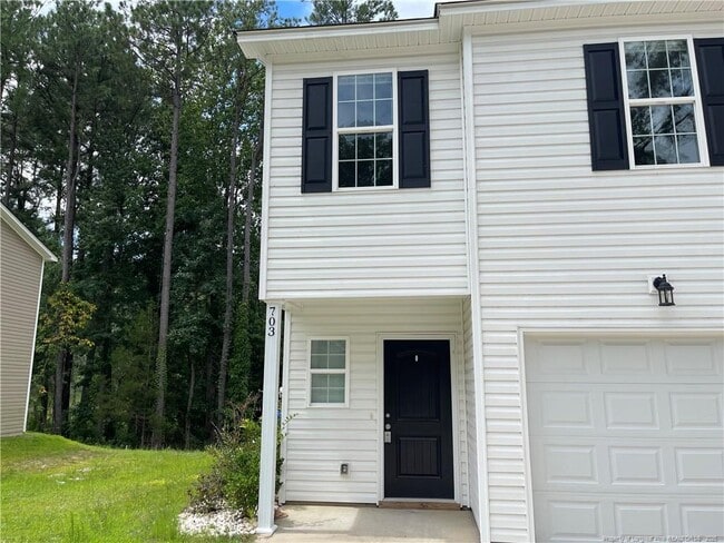 property at 703 Georgetown Cir
