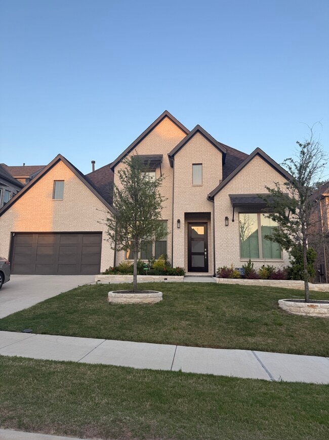 property at 2604 Bucer Ct
