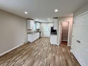 947 Indian Hills Rd in Cookeville, TN - Building Photo - Building Photo
