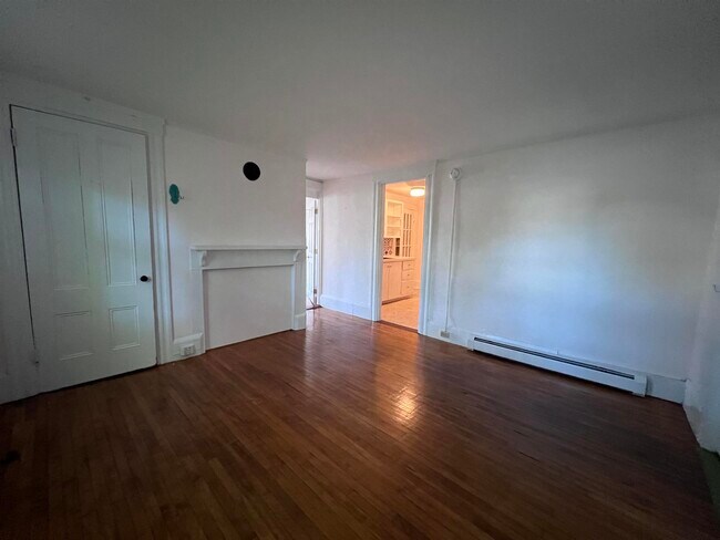 30 High St in Exeter, NH - Building Photo - Building Photo
