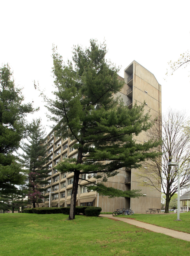 Waterfall Highrise in Elkhart, IN - Building Photo - Building Photo