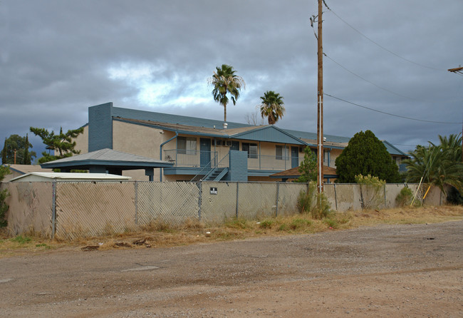 Winstel Terrace Apartments in Tucson, AZ - Building Photo - Building Photo