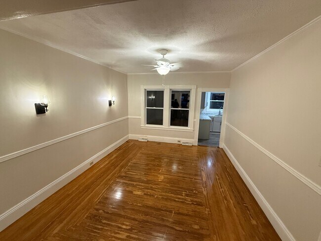 256-258 Gibson St, Unit 258 in Lowell, MA - Building Photo - Building Photo