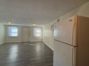 206 Grady St in Fayetteville, NC - Building Photo - Building Photo