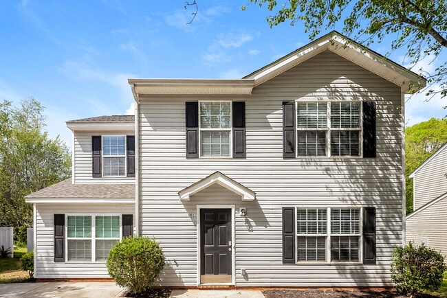 property at 10512 Wilson Glen Dr