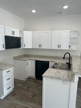 585 Panich St in Pleasant Hope, MO - Building Photo - Building Photo