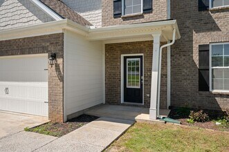 1011 Alta Vis Ln in Smyrna, TN - Building Photo - Building Photo