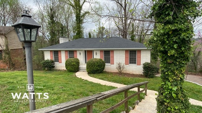 property at 2305 Mountain Oaks Ln