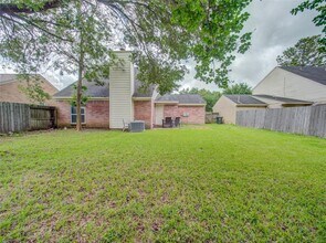 4407 Pioneer Trail in Sugar Land, TX - Building Photo - Building Photo