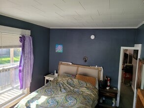 16 Hough St, Unit 16A in Dover, NH - Foto de edificio - Building Photo