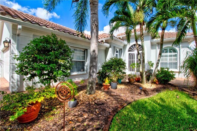 7931 Valentina Ct in Naples, FL - Building Photo - Building Photo