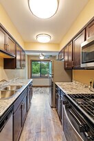 Penn Apartments in Richfield, MN - Building Photo