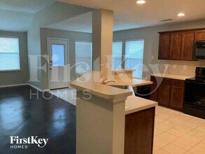 12617 Summerwood Dr in Burleson, TX - Building Photo - Building Photo