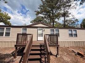 20071 Ruth St in Brooksville, FL - Building Photo