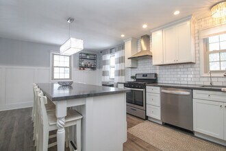 213 Blueberry Dr in Columbiana, OH - Building Photo - Building Photo