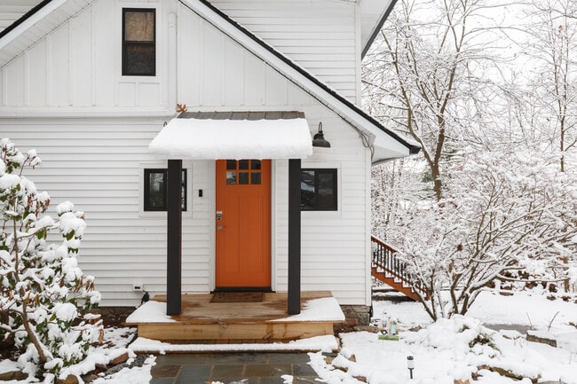 11 Kushaqua Trl S in Hewitt, NJ - Foto de edificio - Building Photo