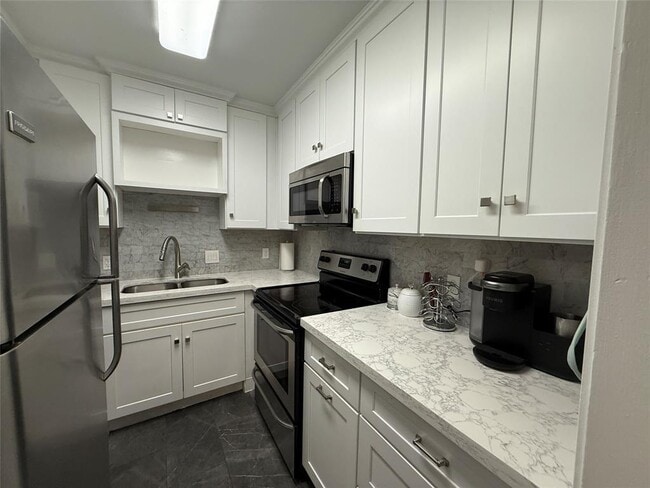 property at 2601 Bellefontaine